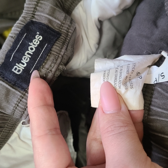 Cargo Pants - Picture 4 of 5